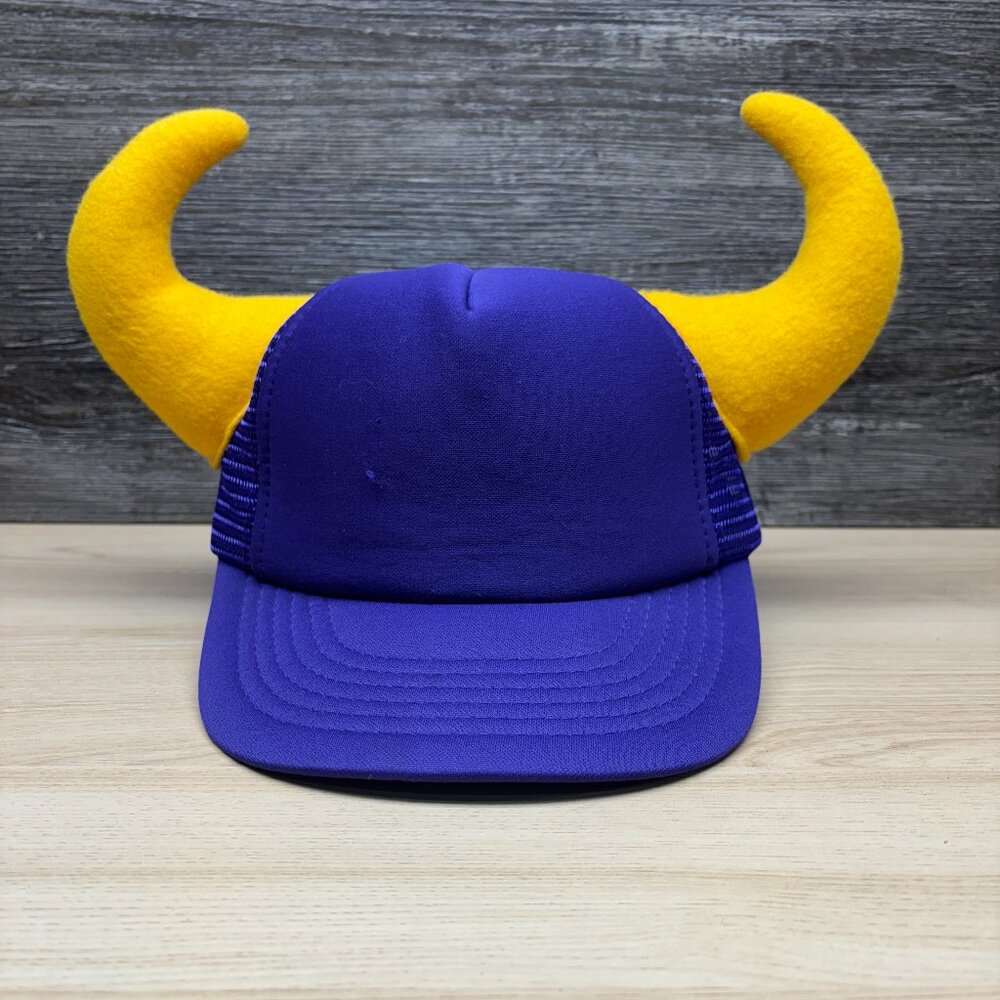 Vintage Minnesota Vikings Hat Cap Snapback Foam Horns